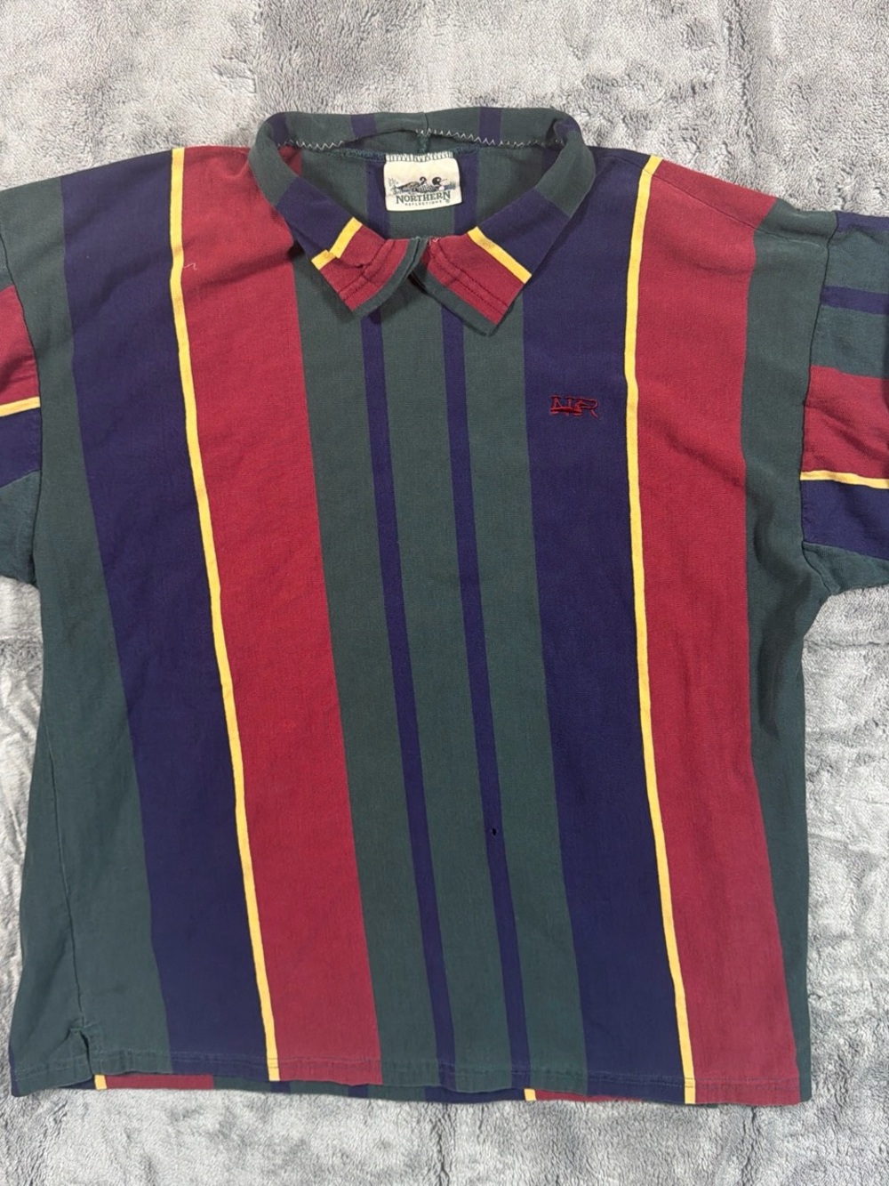Northern Reflections Men’s Multicolor Vertical Stripe Polo